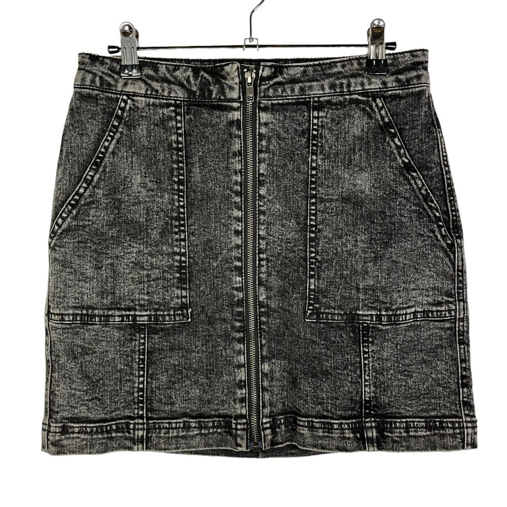 Material Girl Black‎ Washed Denim Zip Front Utility Mini Skirt M